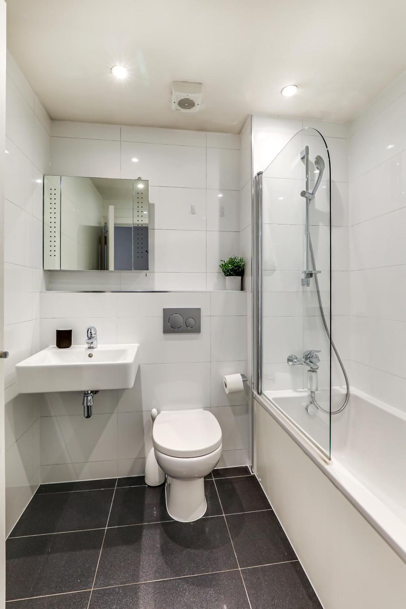 Exceptionally Spacious Central Canterbury Home Zewnętrze zdjęcie